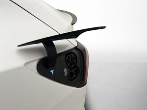 Tesla Model Y bild 31