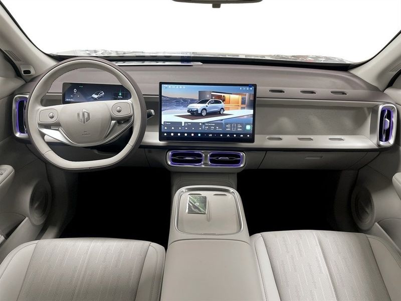 Leapmotor B10 bild 2