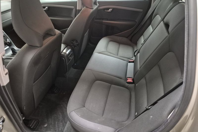 Volvo V70 bild 8