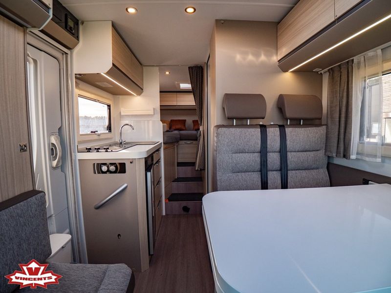 Adria Compact bild 2