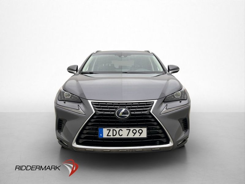 Lexus NX bild 2