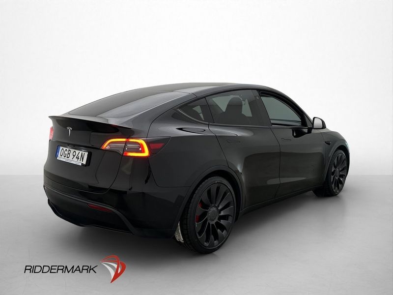 Tesla Model Y bild 8