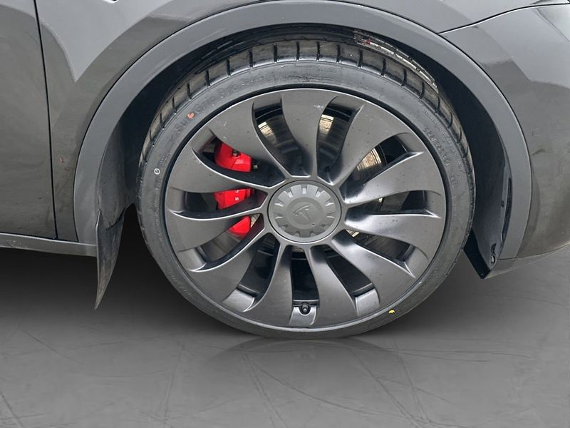 Tesla Model Y bild 36
