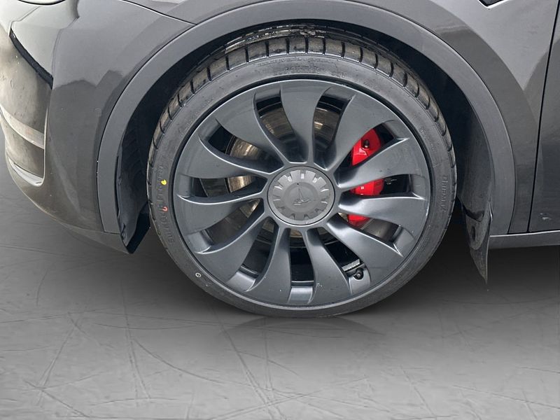 Tesla Model Y bild 33
