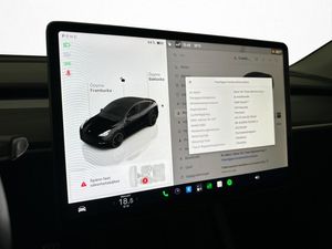 Tesla Model Y bild 21