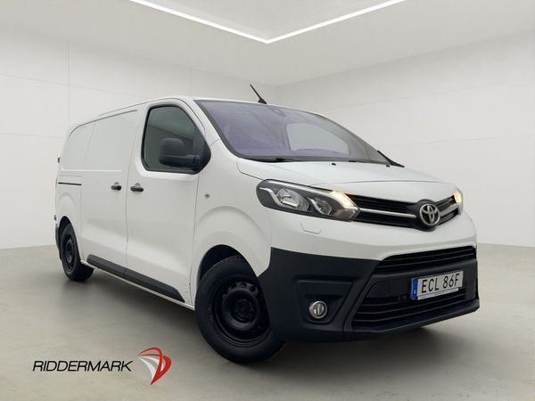 Toyota Proace L2 Ny-Kamrem Värmare 2xDörrar Drag PDC Moms - 2019