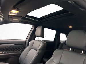 Mitsubishi Outlander bild 13