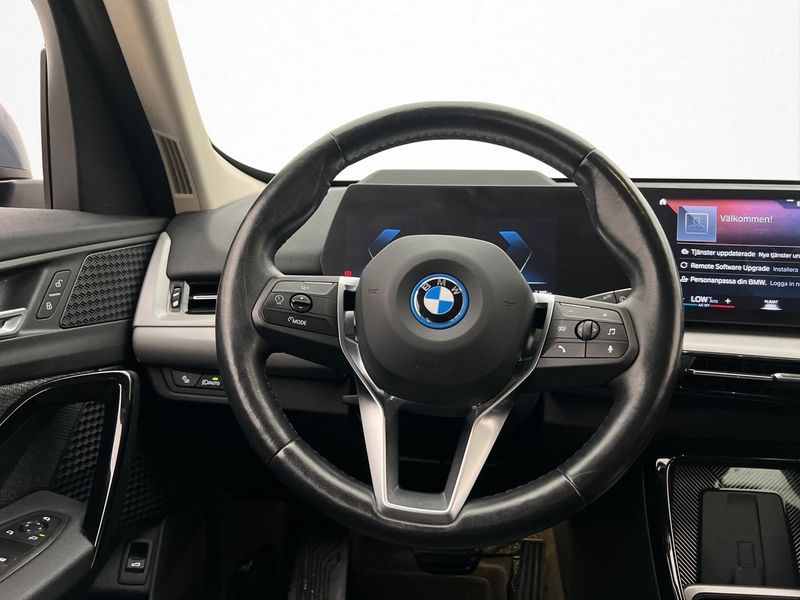 BMW iX1 bild 13