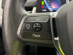 BMW iX1 bild 15