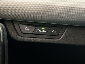 BMW iX1 bild 14