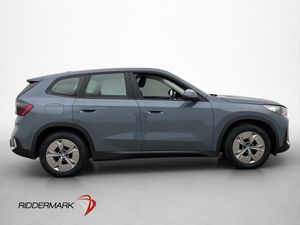 BMW iX1 bild 9