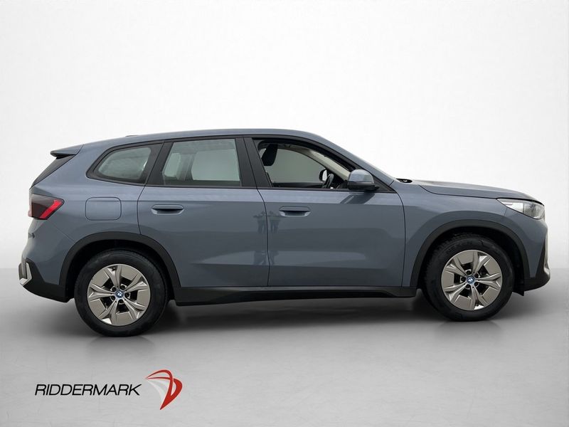 BMW iX1 bild 9
