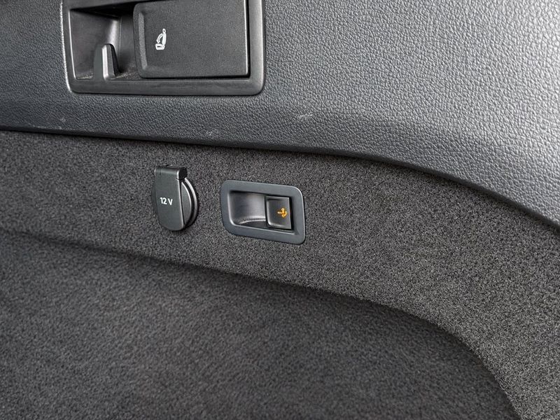 Volkswagen Passat bild 15