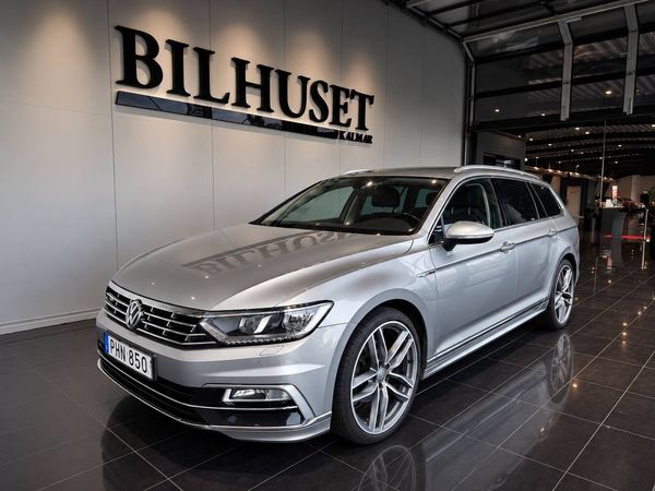 Volkswagen Passat 2.0TDI 4-Motion*R-Line*Executive*Keyless*Läder*Cockpit - 2017