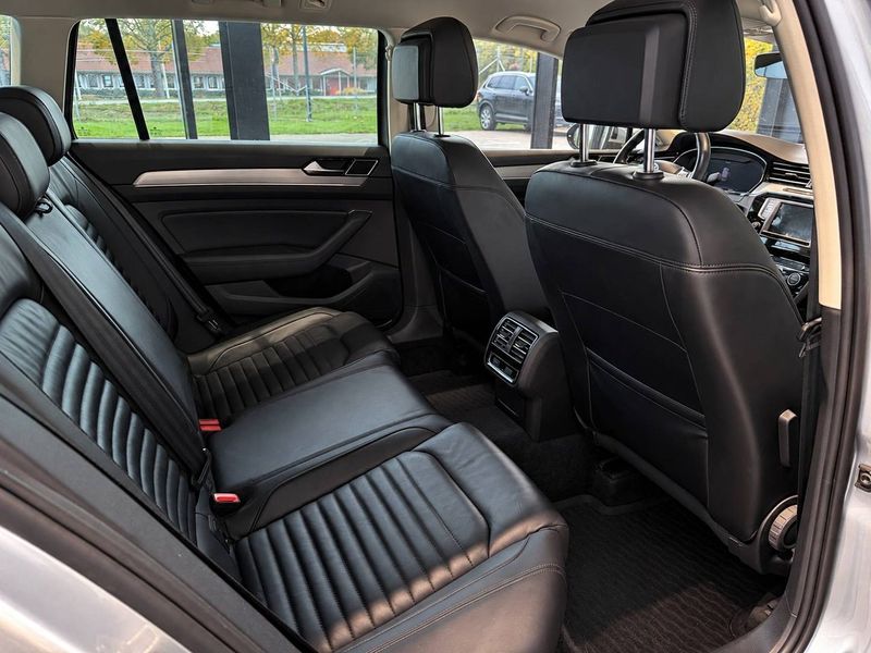 Volkswagen Passat bild 8