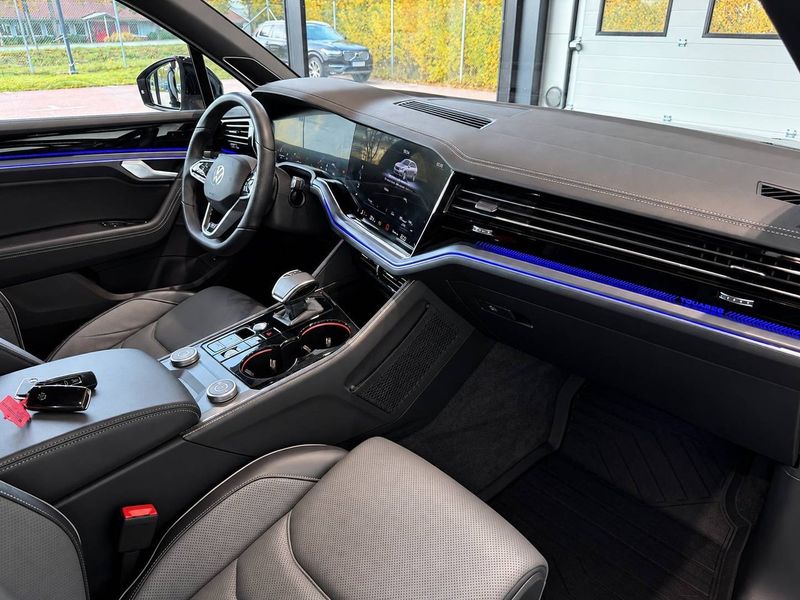 Volkswagen Touareg bild 16