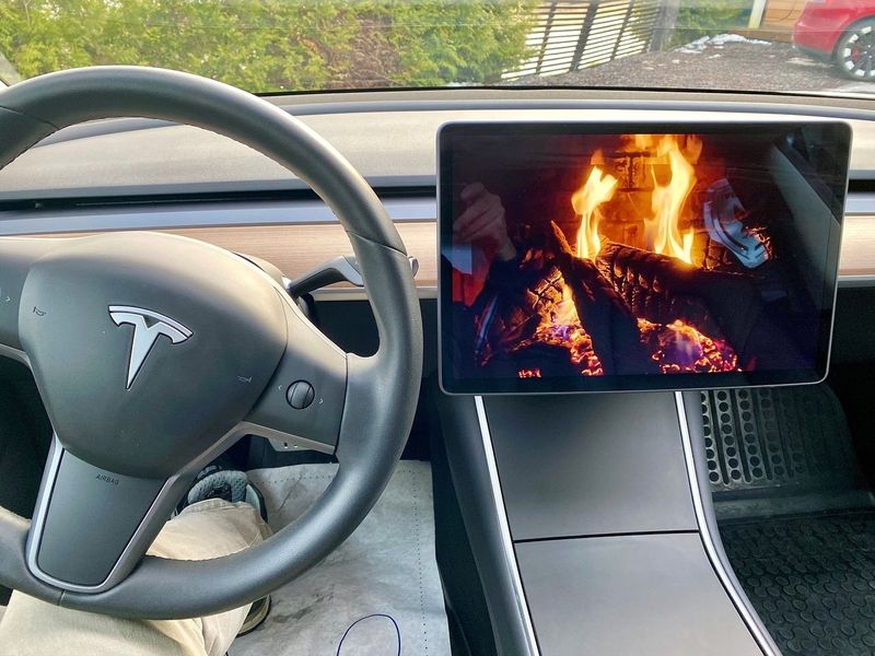 Tesla Model 3 bild 20