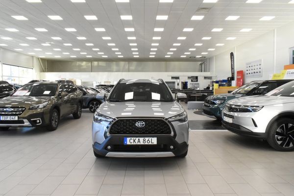 Toyota Corolla Cross Hybrid AWD-i e-CVT - 2023