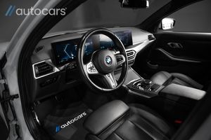 BMW 330 bild 17