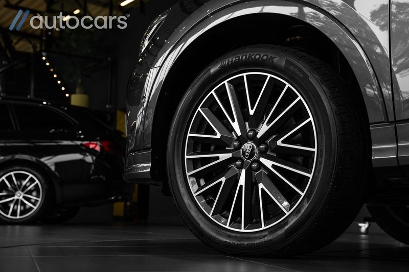 Audi Q3 bild 8