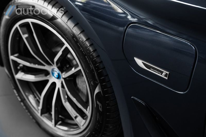 BMW 530 bild 11
