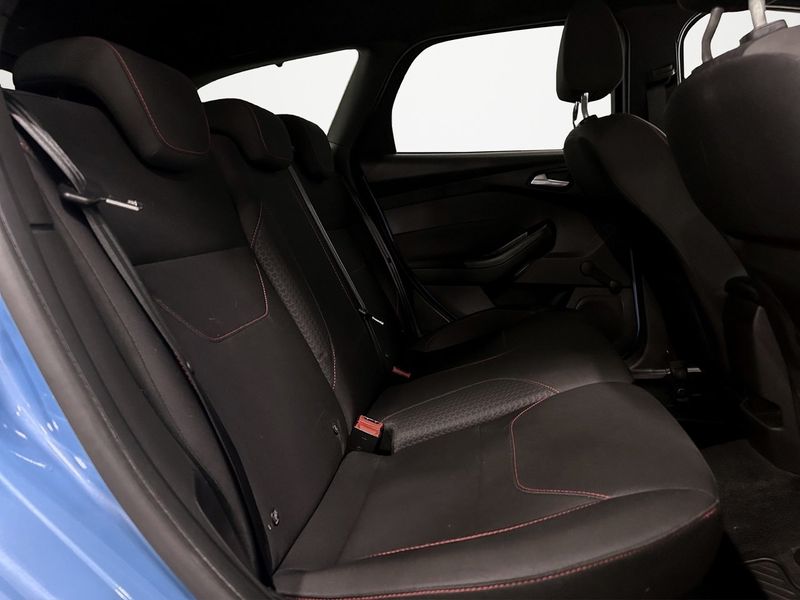 Ford Focus bild 13