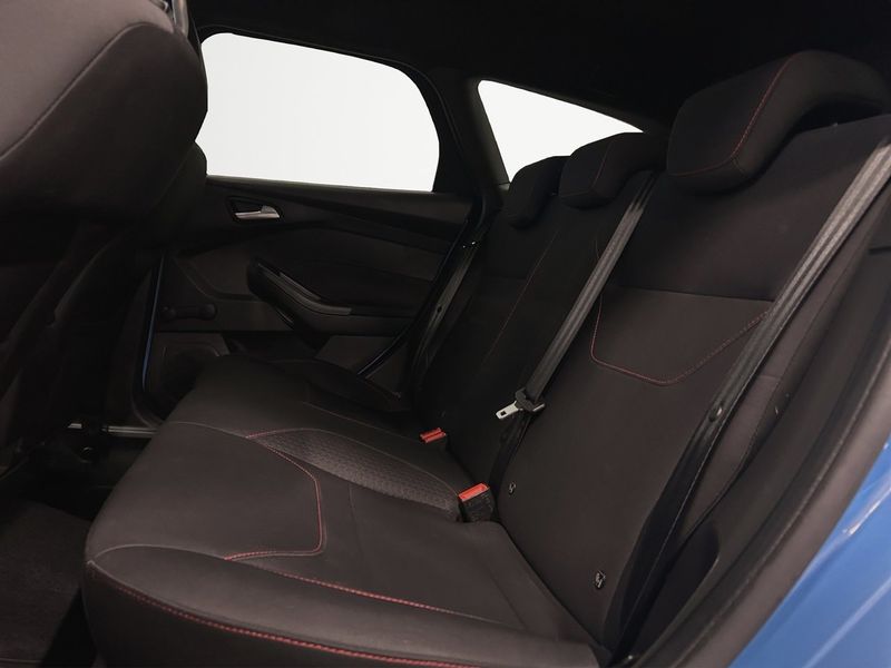 Ford Focus bild 11