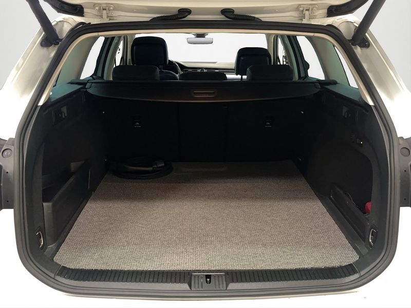 Volkswagen Passat bild 30