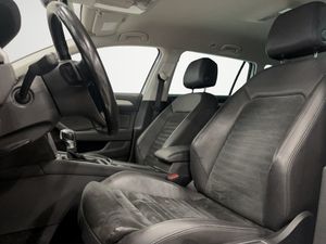 Volkswagen Passat bild 10