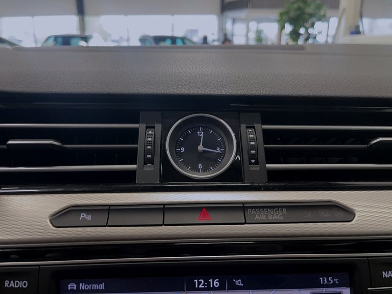 Volkswagen Passat bild 16