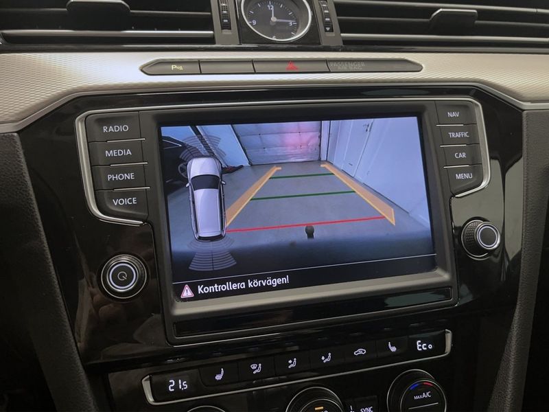 Volkswagen Passat bild 21