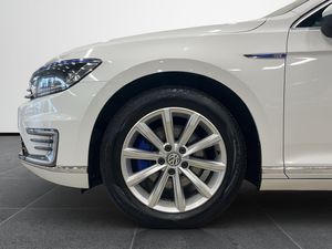 Volkswagen Passat bild 32