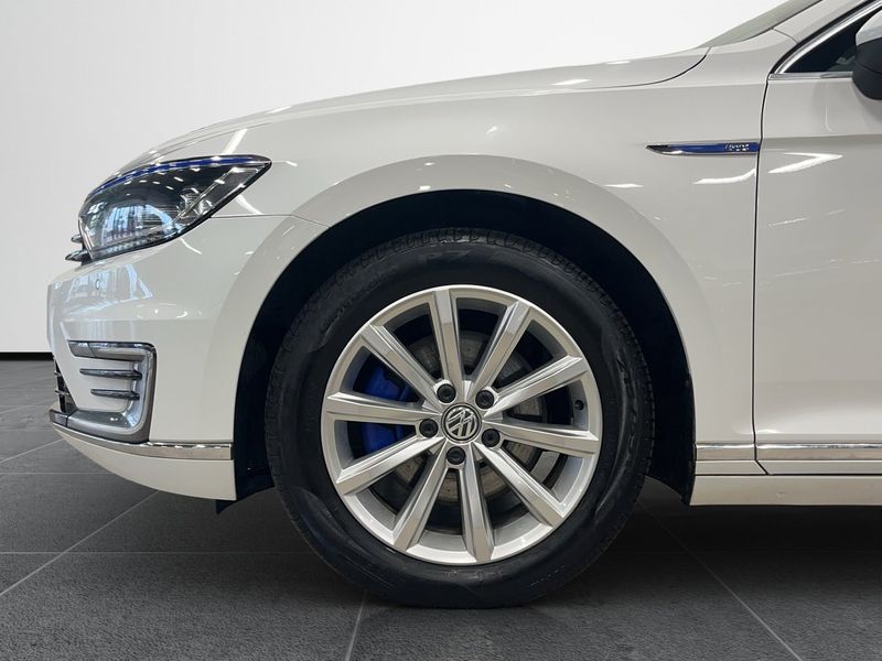 Volkswagen Passat bild 32