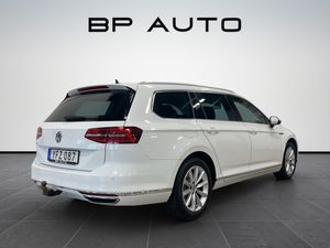 Volkswagen Passat bild 6