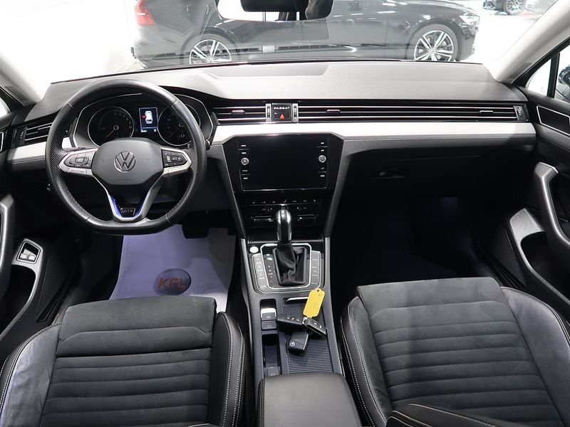 Volkswagen Passat bild 21