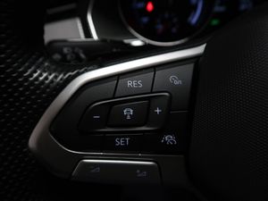 Volkswagen Passat bild 33