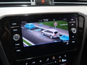 Volkswagen Passat bild 28