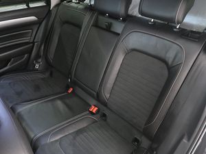 Volkswagen Passat bild 22