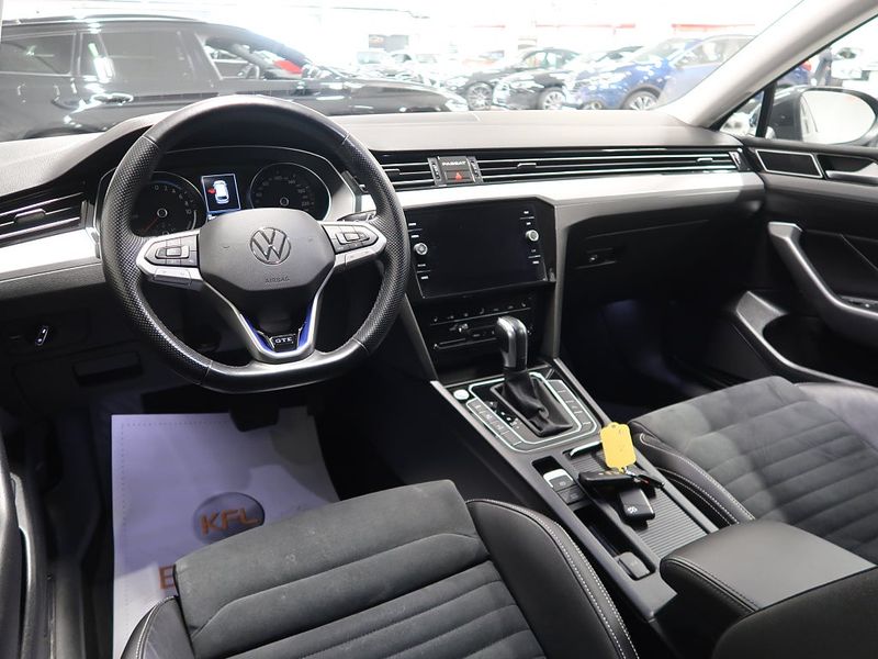 Volkswagen Passat bild 16