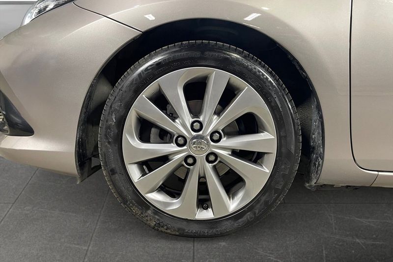 Toyota Auris bild 16