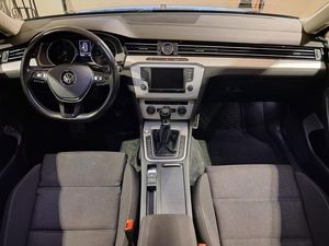 Volkswagen Passat bild 4