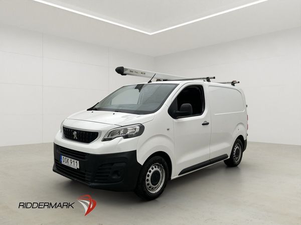 Peugeot Expert Ny-Kamrem Värmare V-Inredd 3-Sit PDC Dragkrok - 2018