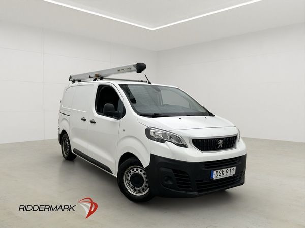Peugeot Expert Ny-Kamrem Värmare V-Inredd 3-Sit PDC Dragkrok - 2018