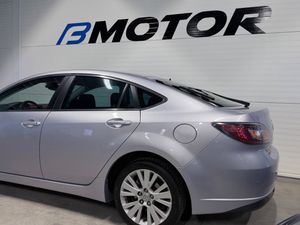 Mazda 6 bild 8
