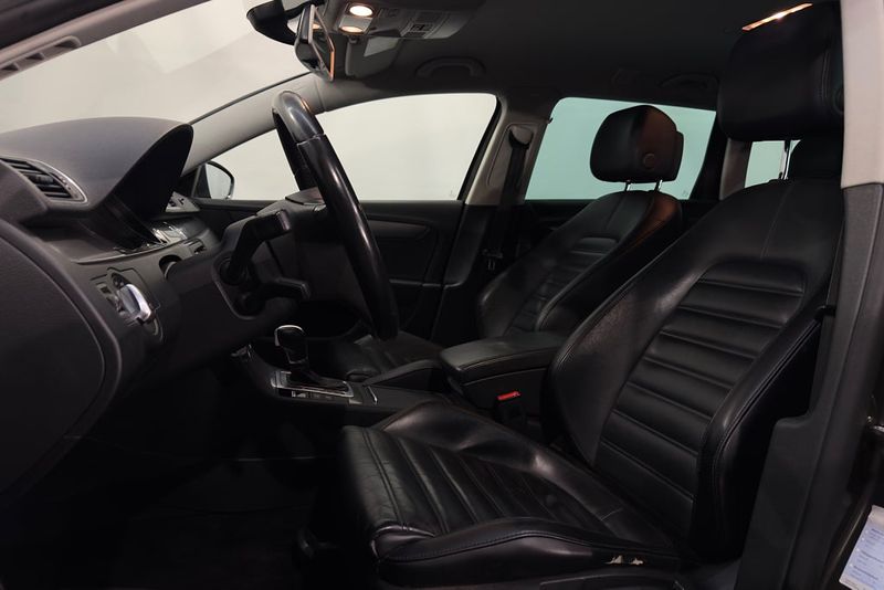 Volkswagen Passat bild 7