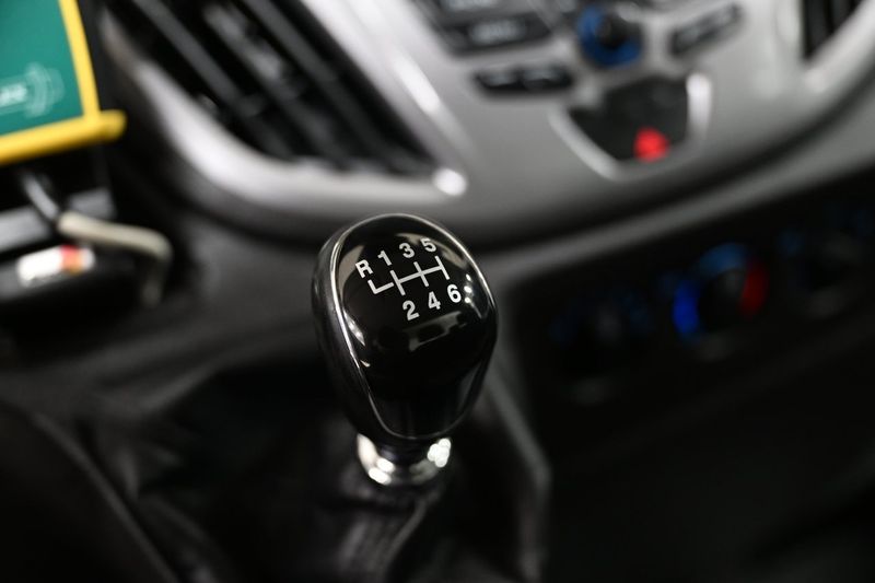 Ford Transit bild 26