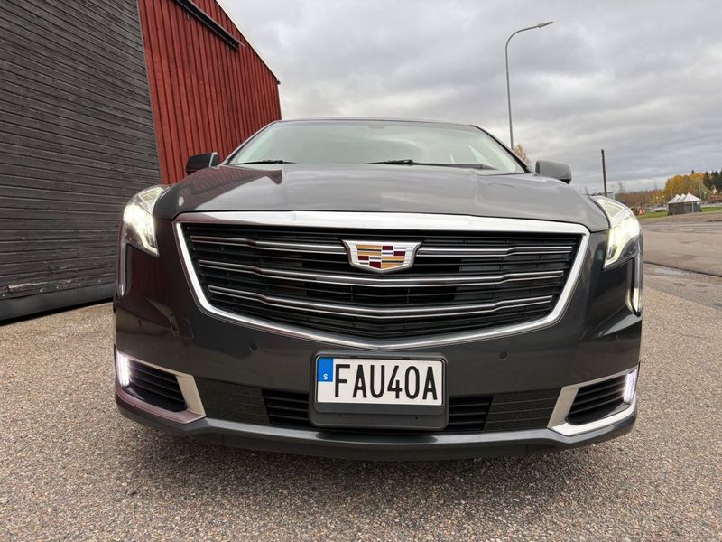 Cadillac XTS bild 8