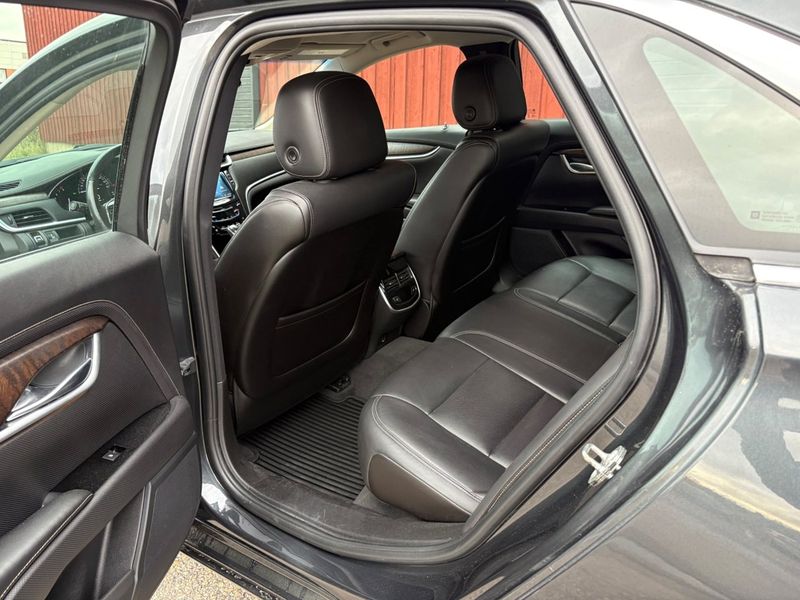 Cadillac XTS bild 16