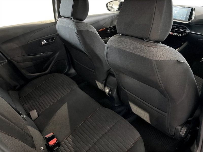 Peugeot e-208 bild 14