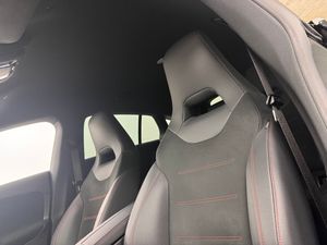 Mercedes CLA200 bild 10